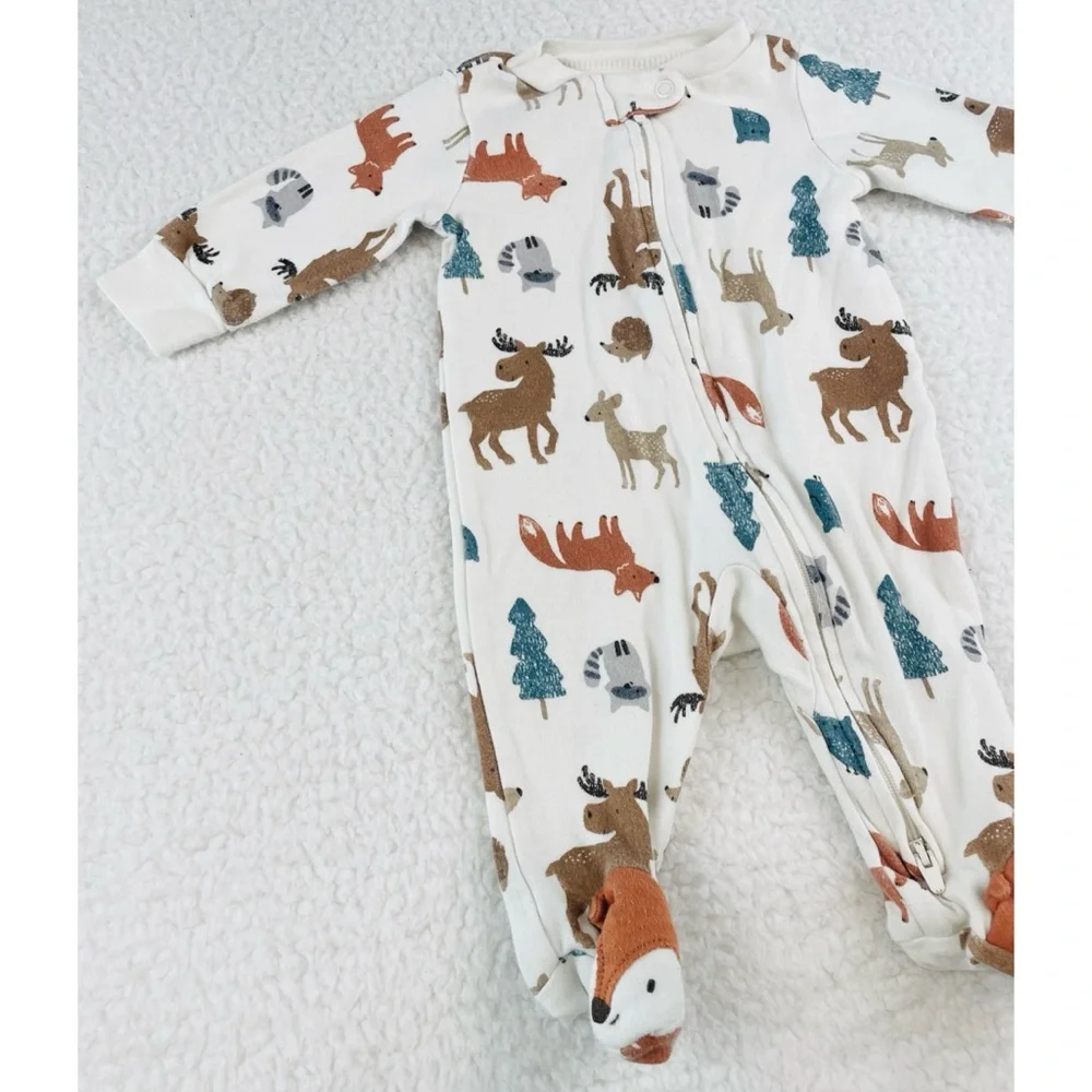 CARTER’S • White/Multi Animal Print Sleeper Footie Pajamas, 3M